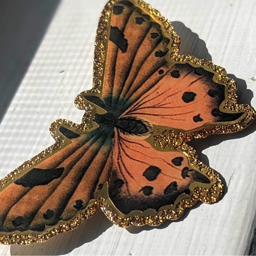 Vintage Butterfly Brooch - Picture 2 of 10
